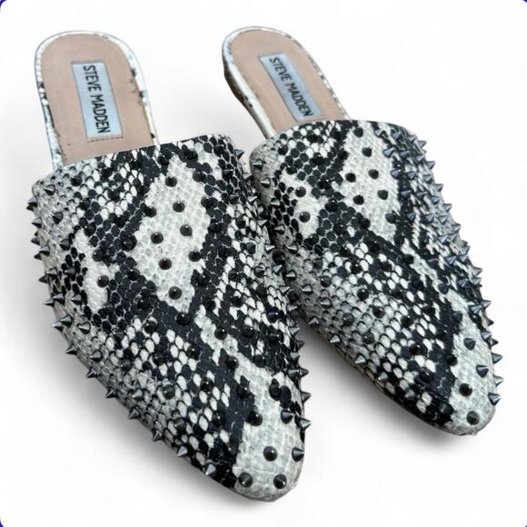 Steve Madden Studded Faux Snake Skin Flats Size 6.5 Slip On - Picture 1 of 8